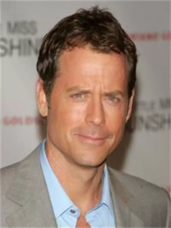 Greg Kinnear