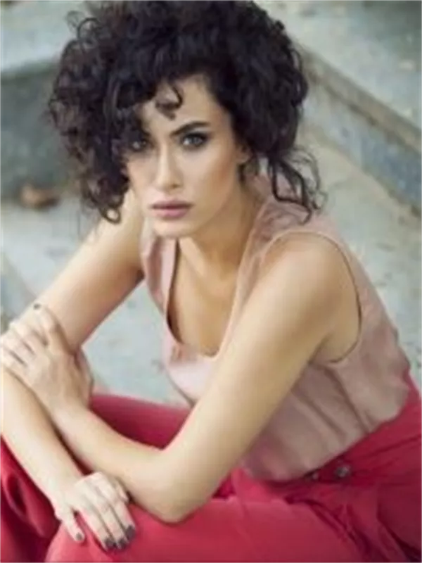 Hande Doğandemir