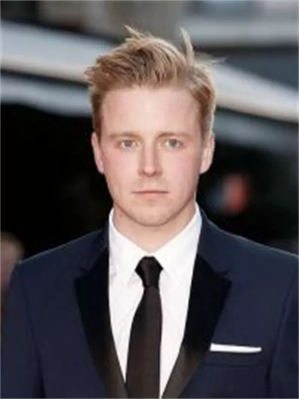 Jack Lowden