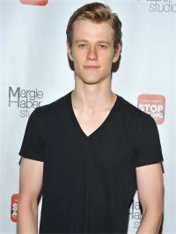 Lucas Till