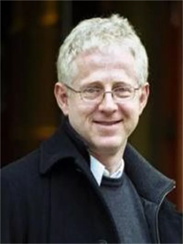 Richard Curtis