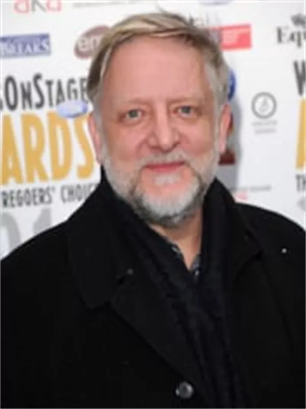 Simon Russell Beale