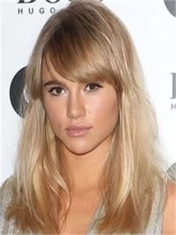 Suki Waterhouse