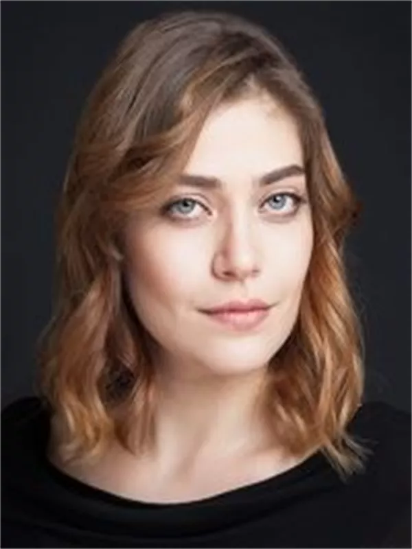 Öznur Serçeler