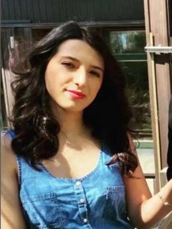 zeynep ışıklı